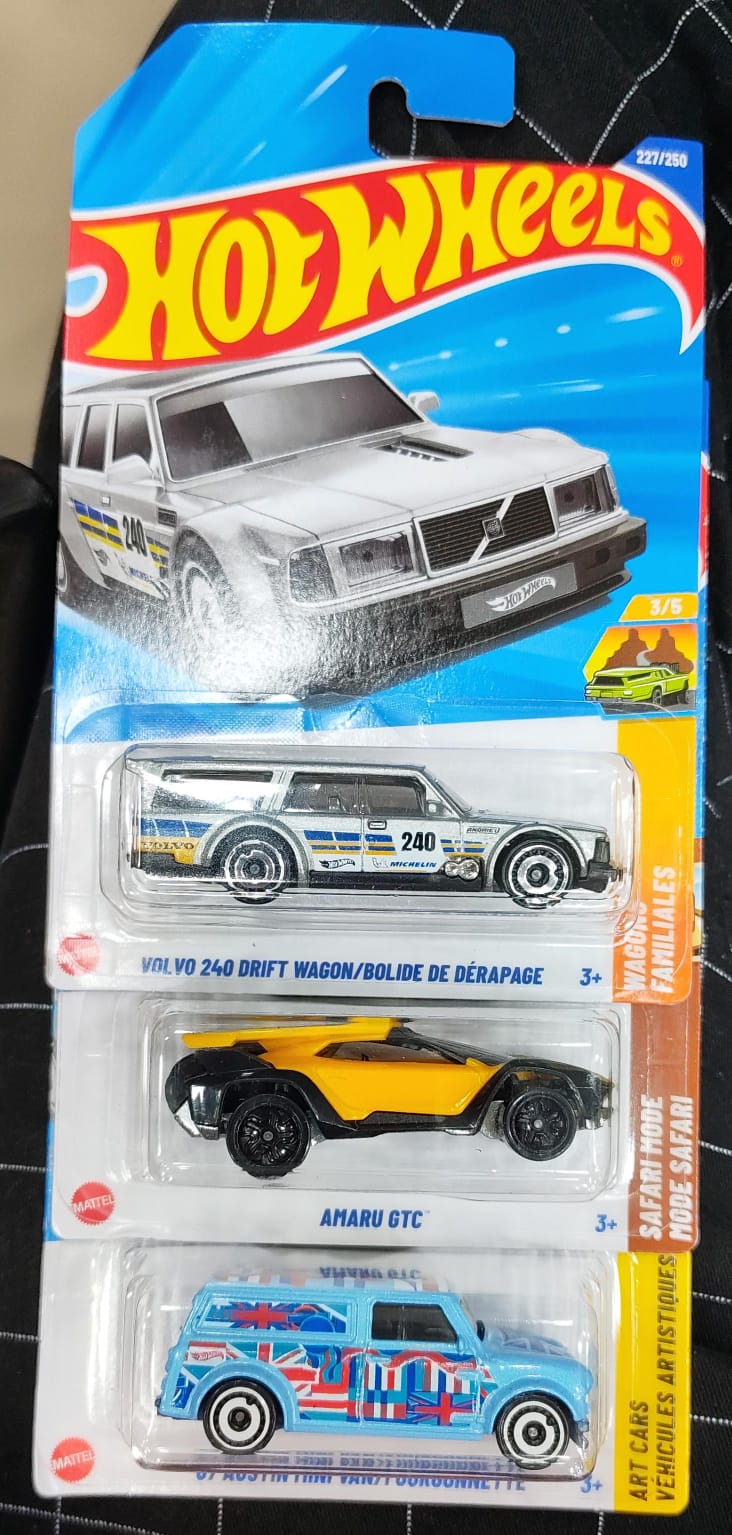 Hot Wheels Mainline - Combo Pack of 3 Cars - P Case & N Case Combo - Long Card (0)