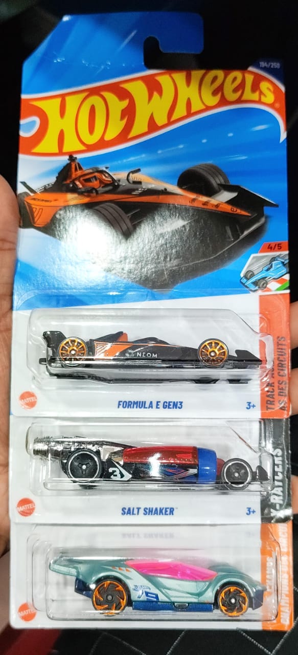 Hot Wheels Mainline - P Case 2025 - Combo Pack of 3 Cars - (1)
