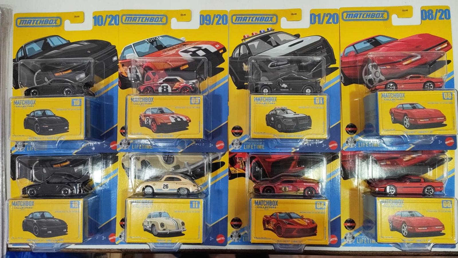 Matchbox Collector's Assortment | 8 Pcs Diecast Vehicle Toy Set | GBJ48 - 952F