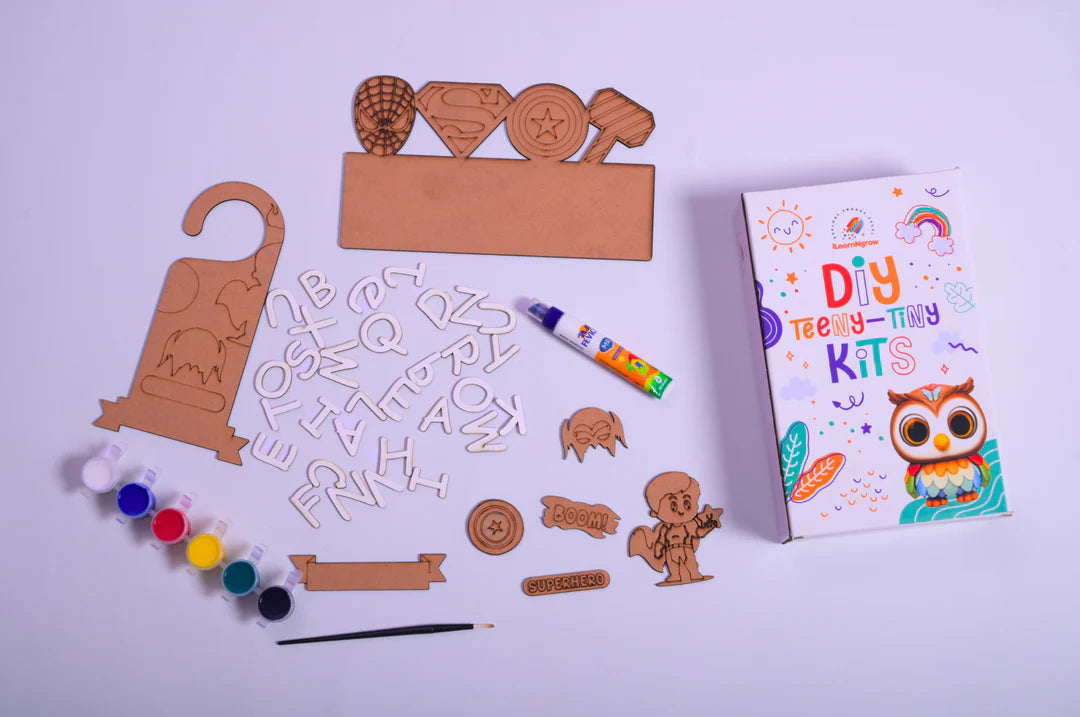ilearnngrow Teeny Tiny Superhero DIY Name Plate & Door Knob Kit – Room Décor Craft for Kids