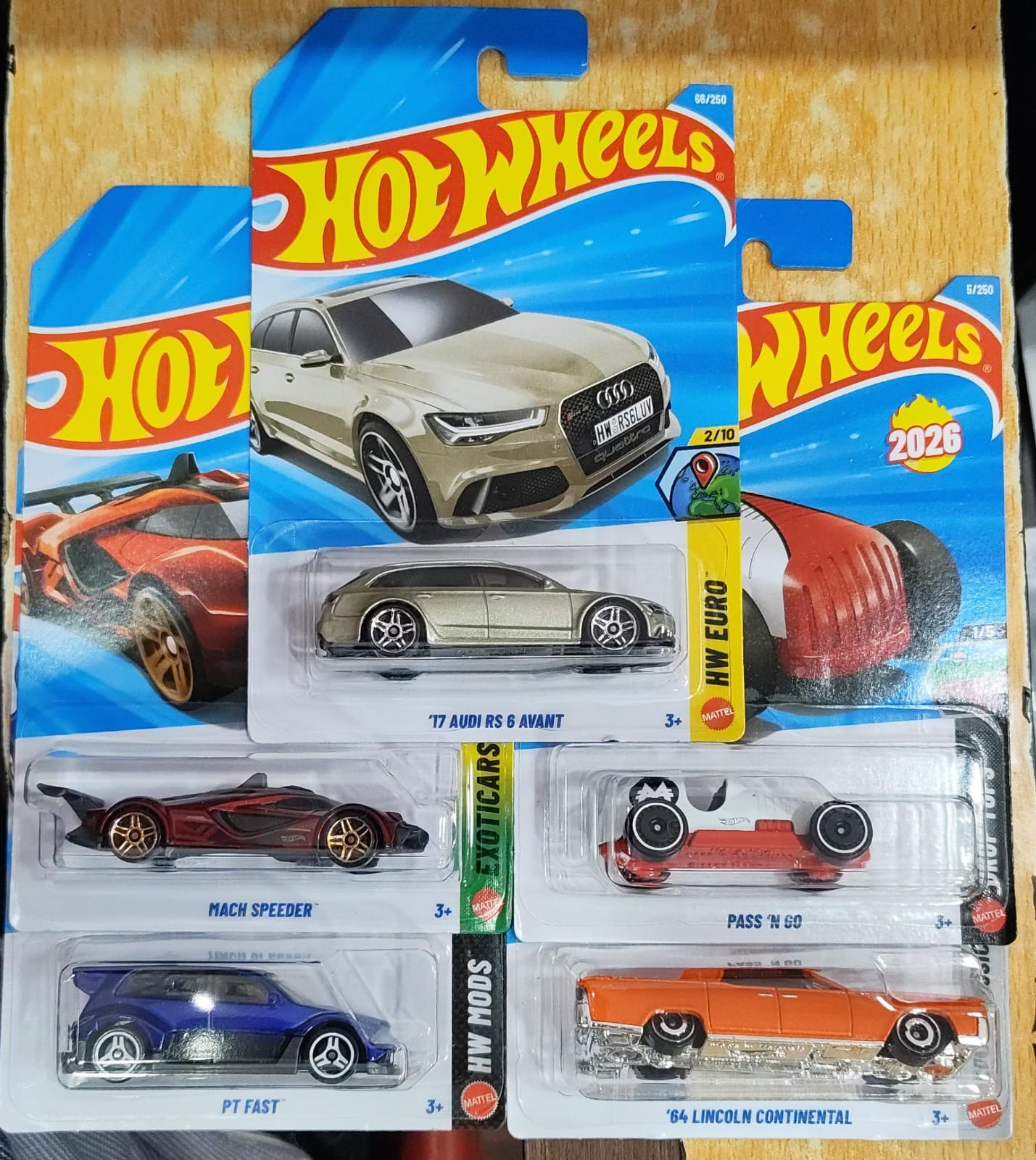 Hot Wheels Mainline - J Case 2026 Combo Pack of 5 Cars - Long Card