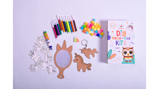 ilearnngrow Teeny Tiny DIY Unicorn Painting Kit – Magical Art & Craft Set for Kids