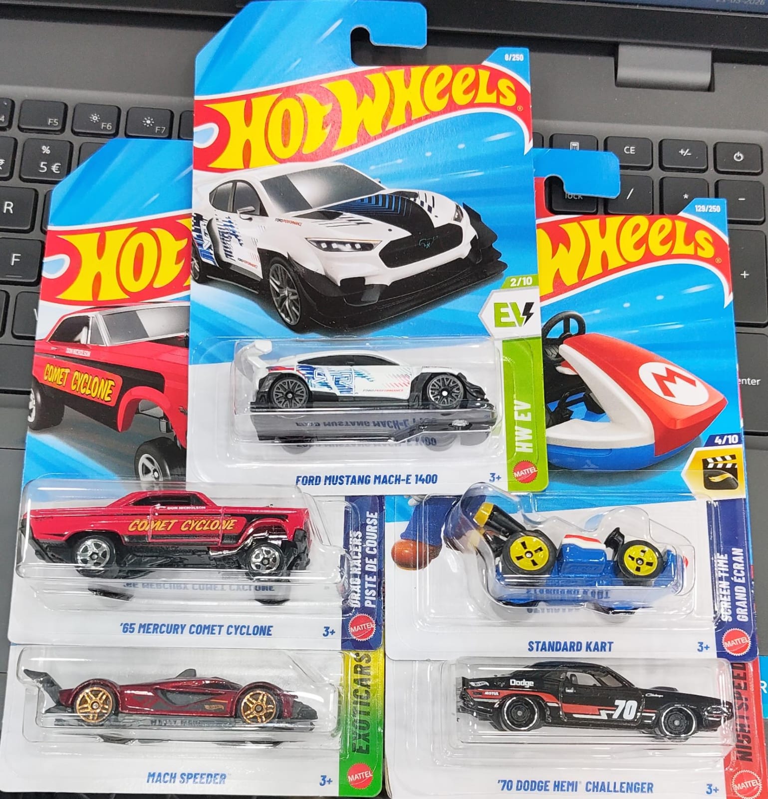 Hot Wheels Mainline - Combo Pack of 5 Cars - Long Card - H Case 2026 - 01