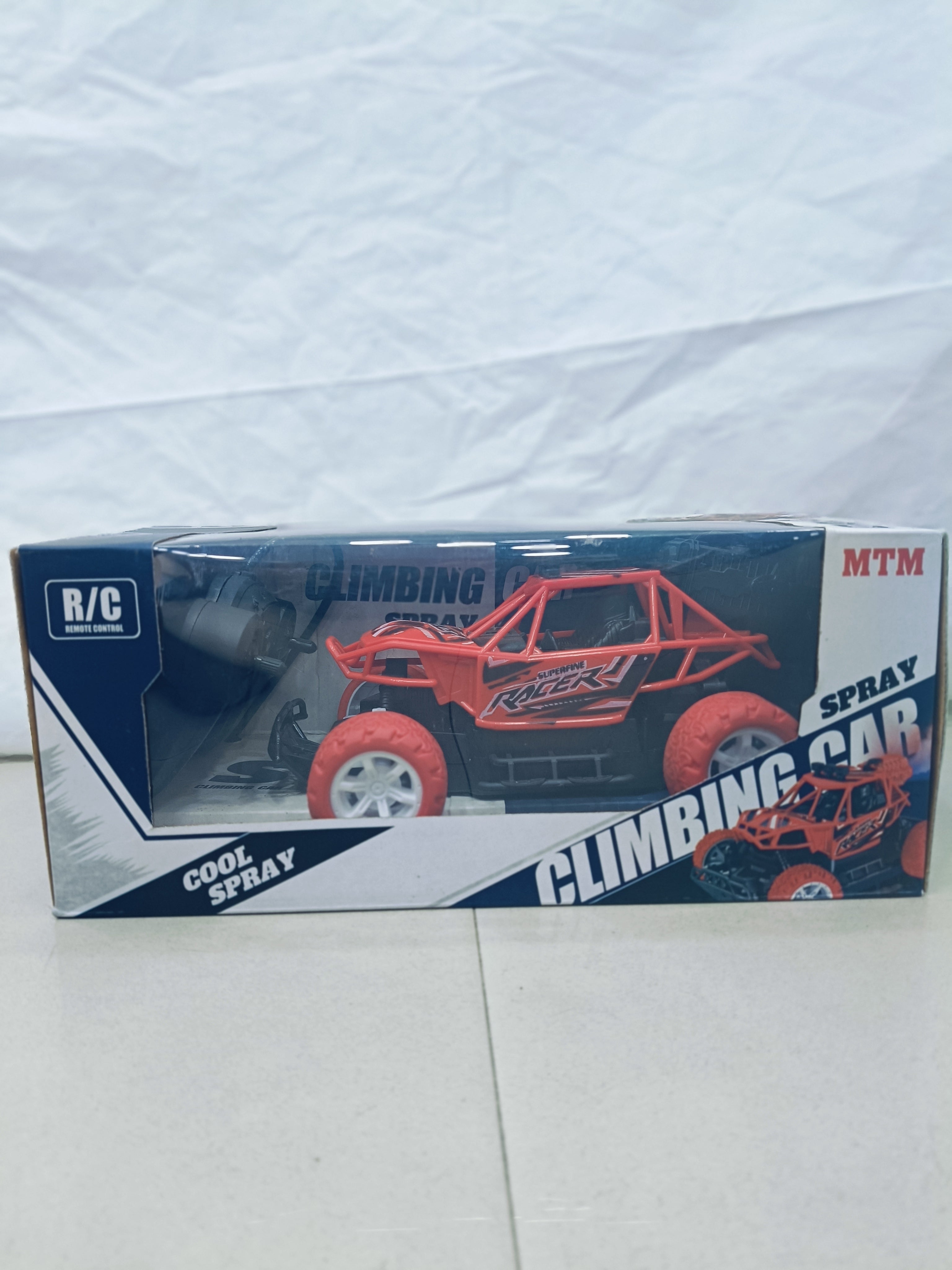 Cool Sprey Climbing Car R/C Car Racing Car - Color & Design May Vary
