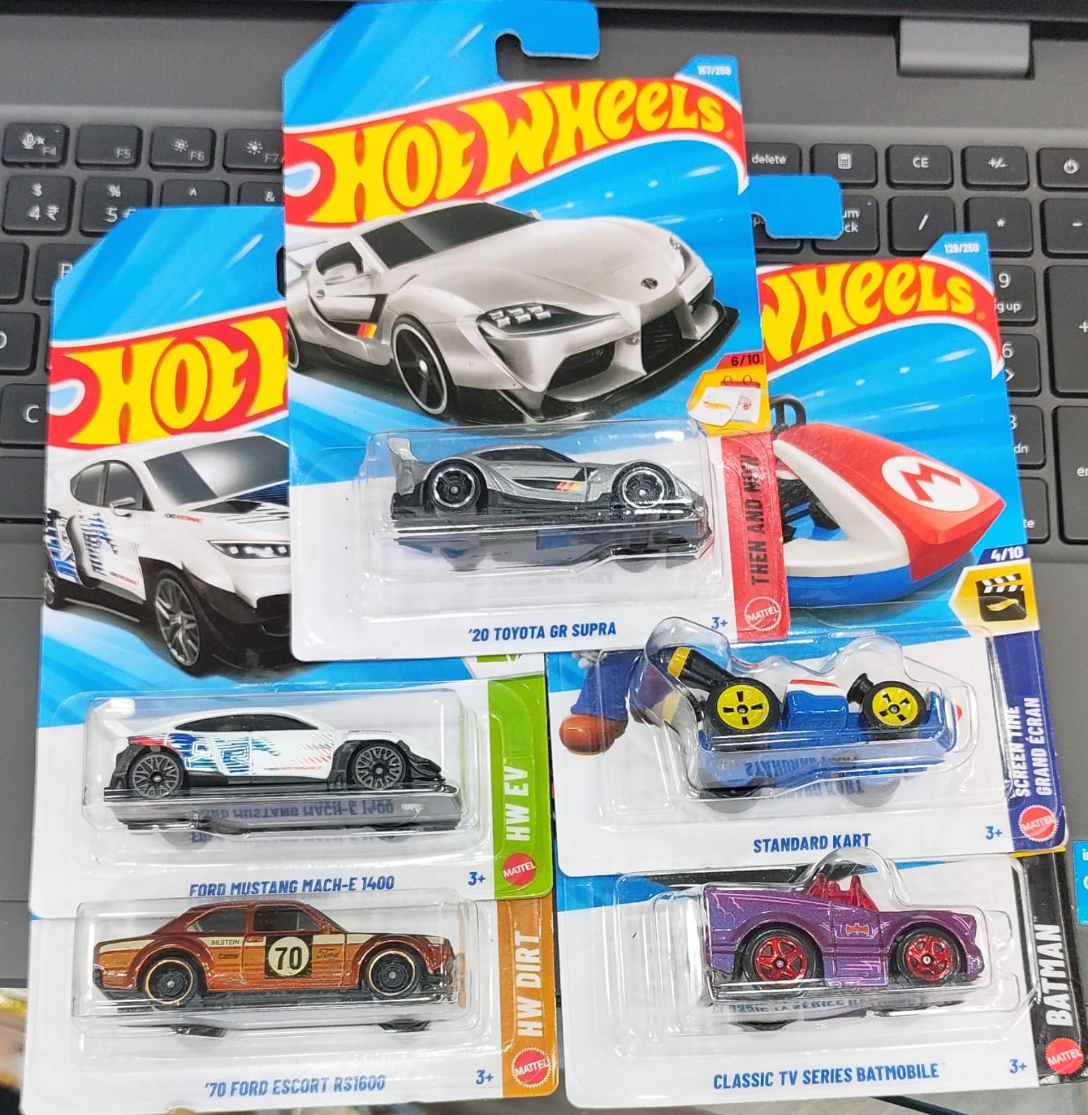 Hot Wheels Mainline - Combo Pack of 5 Cars - Long Card - H Case 2026 - 01