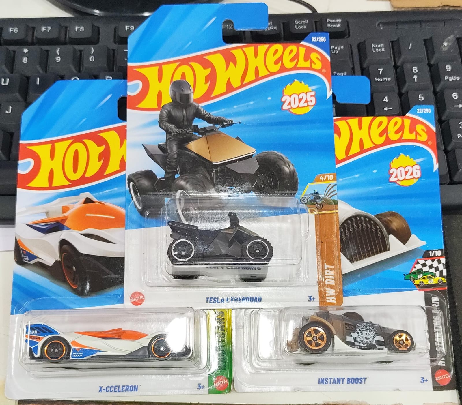 Hot Wheels Mainline - Mix Combo Pack of 3 Cars - Long Card - 001