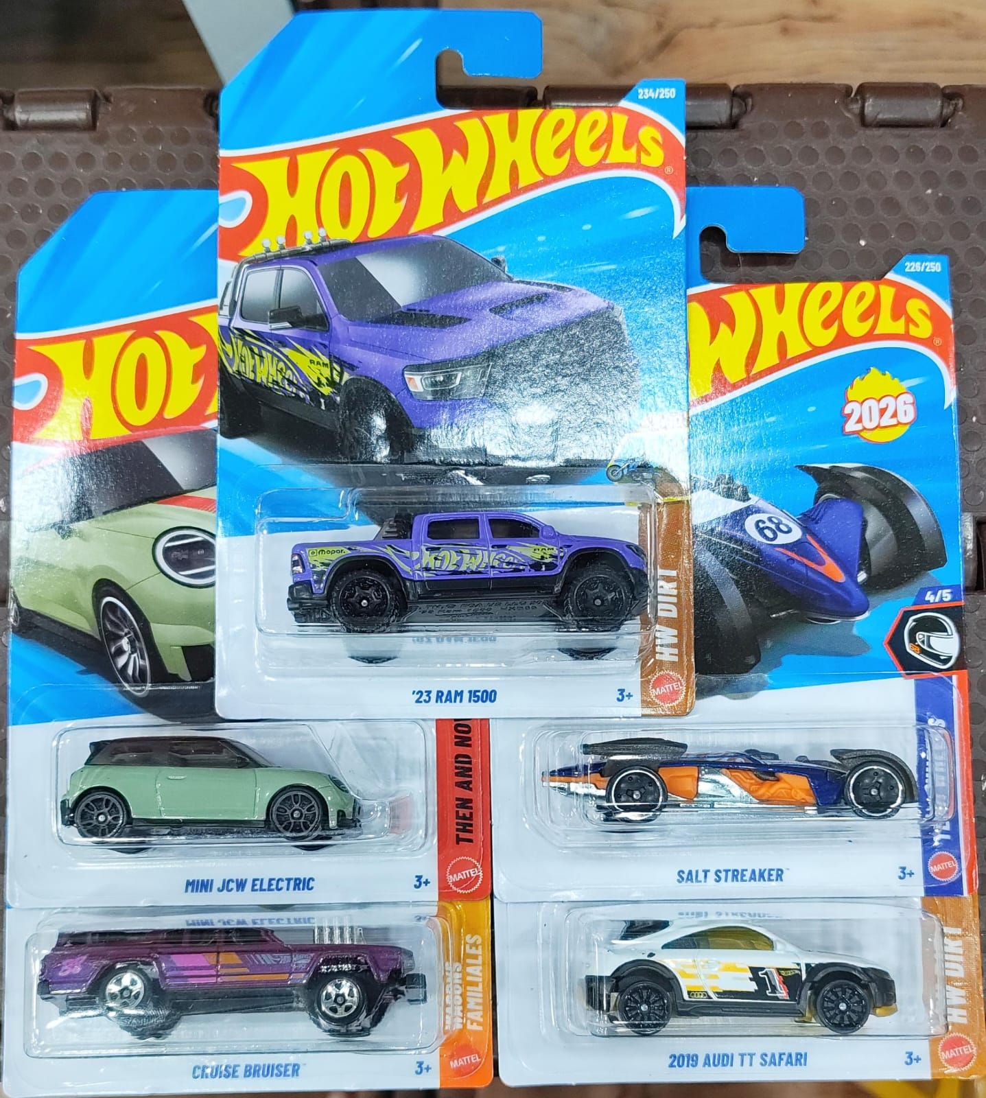 Hot Wheels Mainline - Pack of 5 Cars - N Case 2026