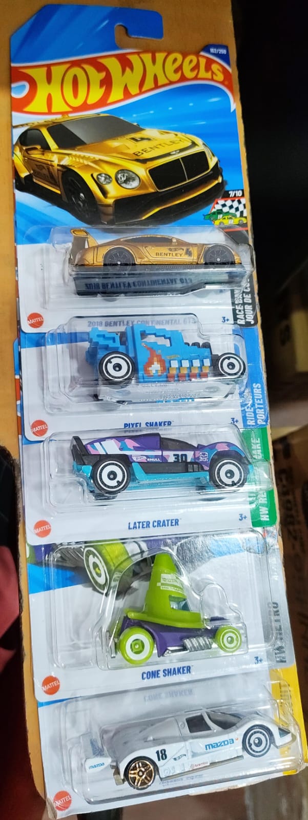 Hot Wheels Mainline - Mix Combo - Combo Pack of 5 Cars - 6