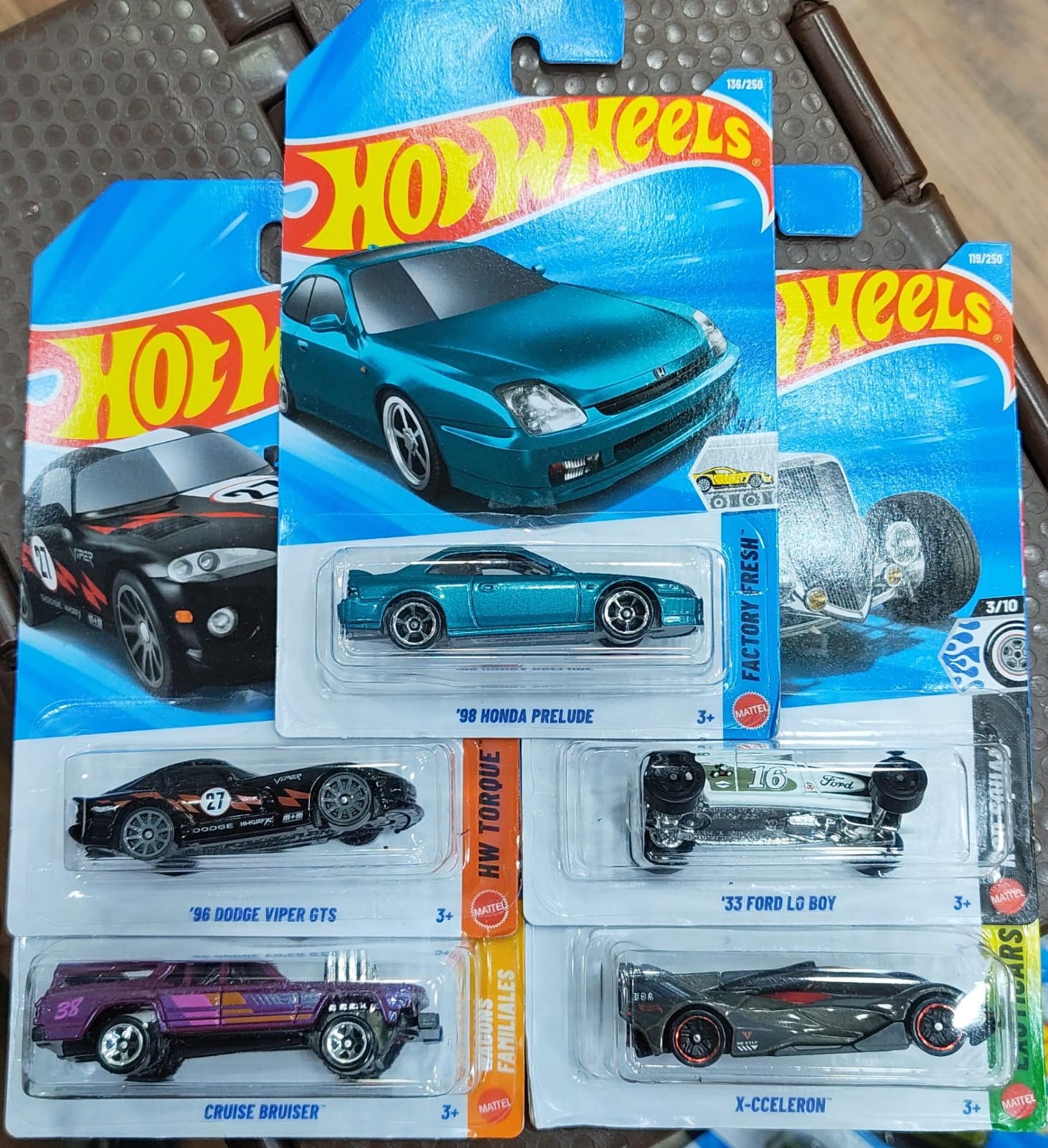 Hot Wheels Mainline - Pack of 5 Cars - M Case 2026 - 01