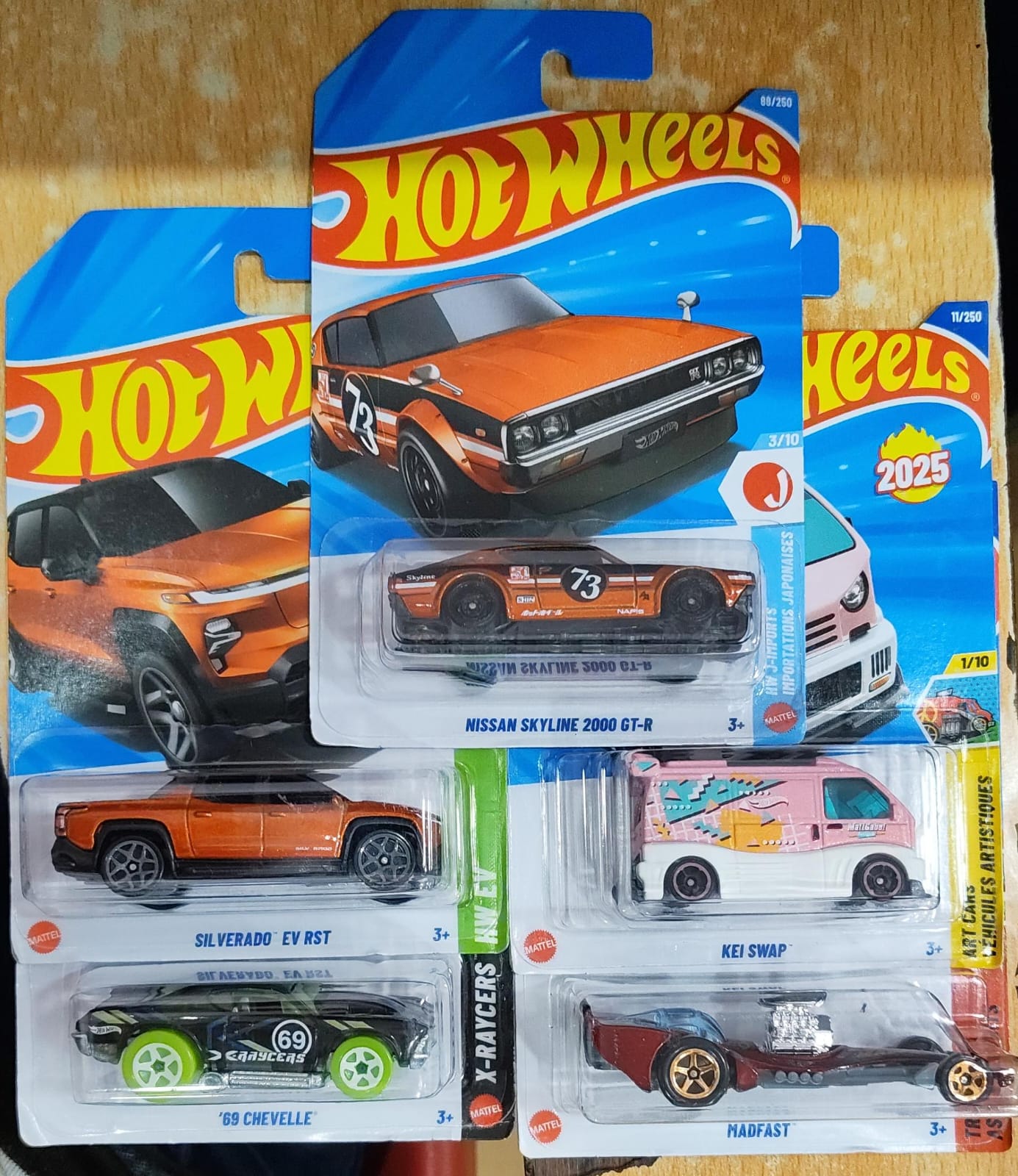 Hot Wheels Mainline - D Case Mix Combo Car - Long Card