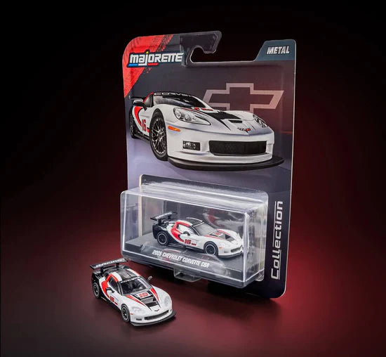 Majorette - Collector Edition - Combo Pack of 2 Cars - 1975 BMW 3.0 CSL & 2005 Chevrolet Corvette C6R - 1
