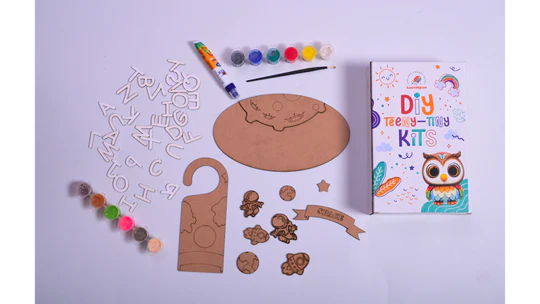 ilearnngrow Teeny Tiny Space Theme DIY Name Plate & Door Knob Kit – Paint & Decor Craft Set for Kids
