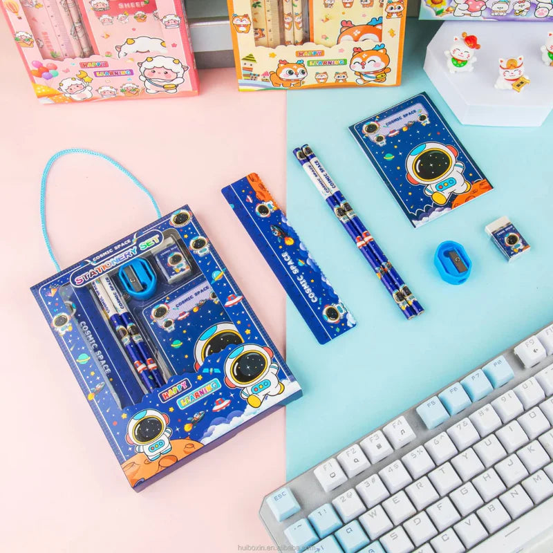 Little Stationery Set for kids - Multicolor