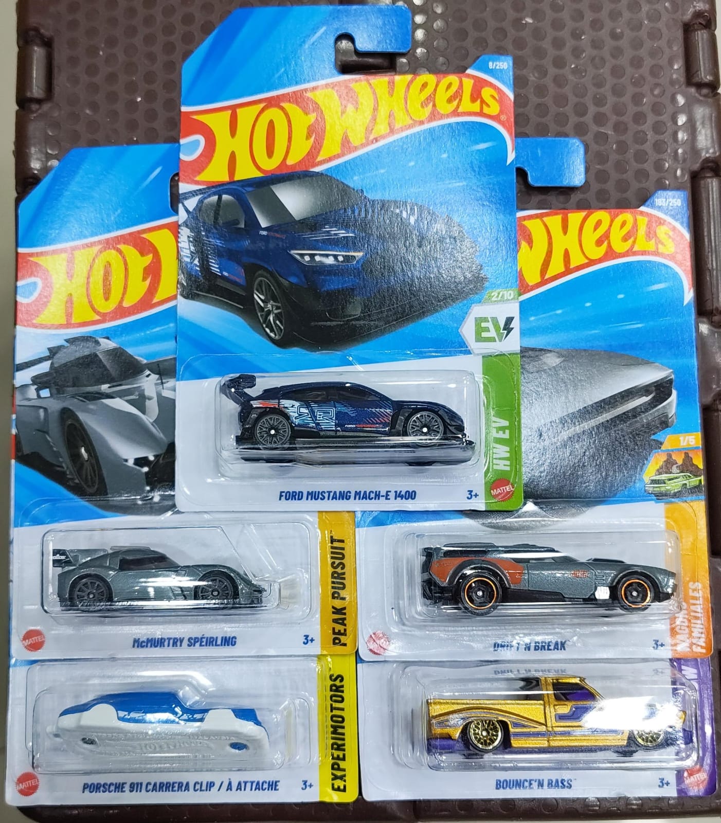 Hot Wheels Mainline - Combo Pack of 5 Cars - A Case 2026 - Long Card