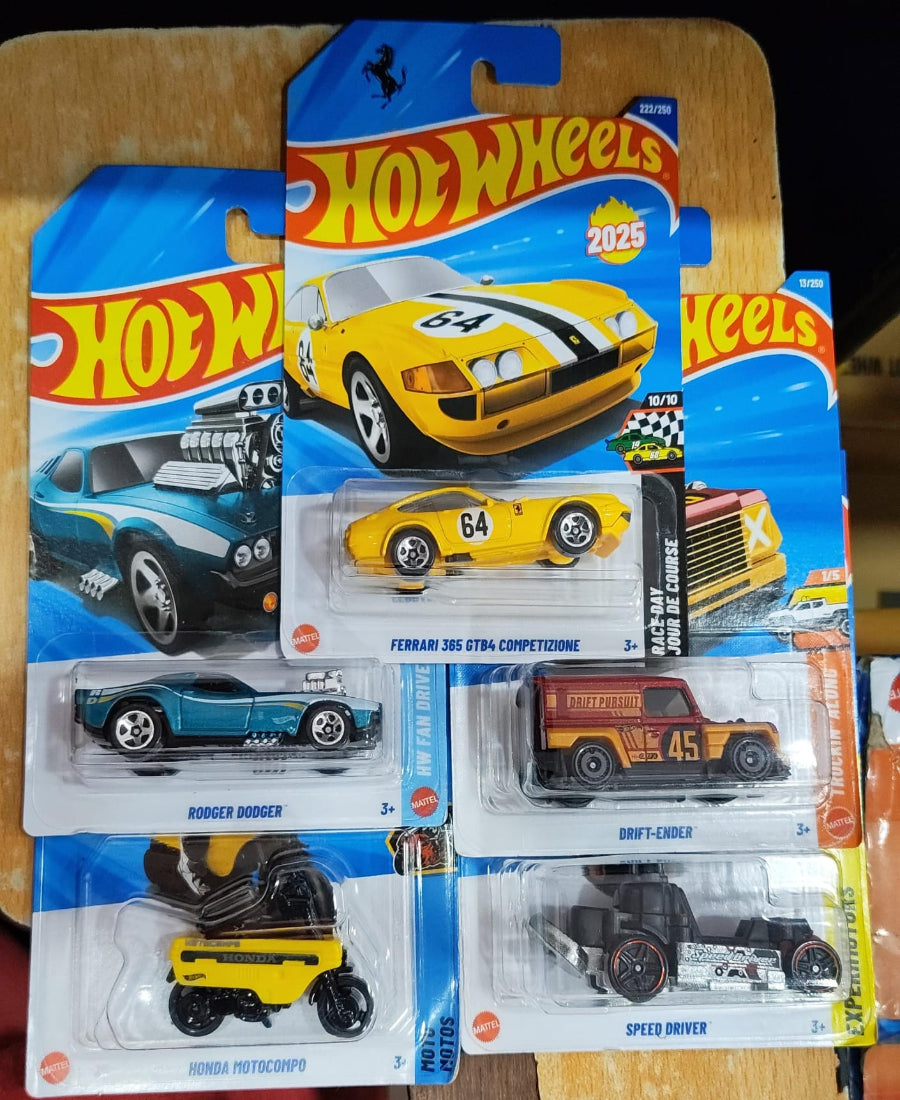 Hot Wheels Mainline - Combo Pack of 5 Cars - Mix Case 0