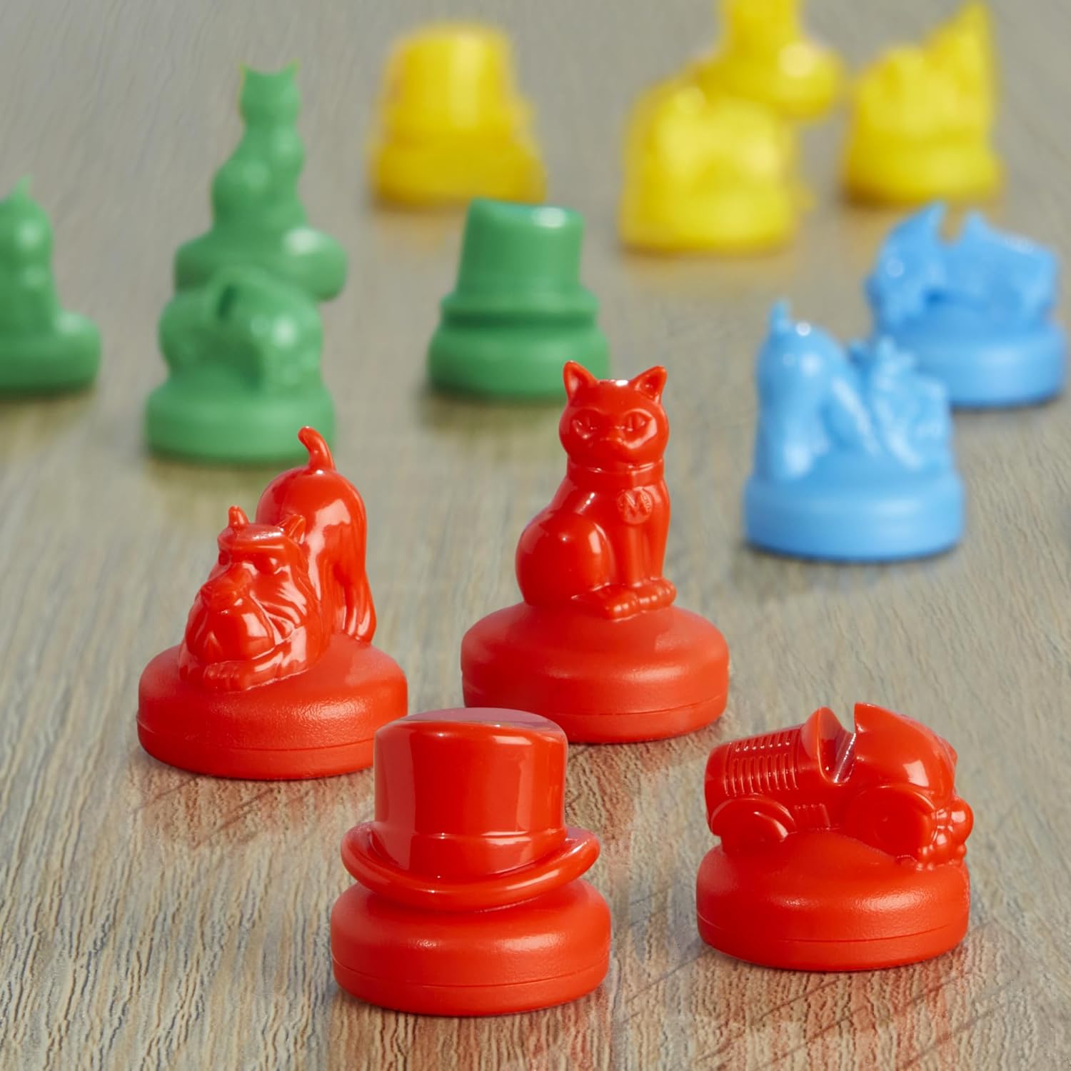 Monopoly Knockout Family Party Game for Kids, Teens, and Adults |  Quick-Playing Board Games