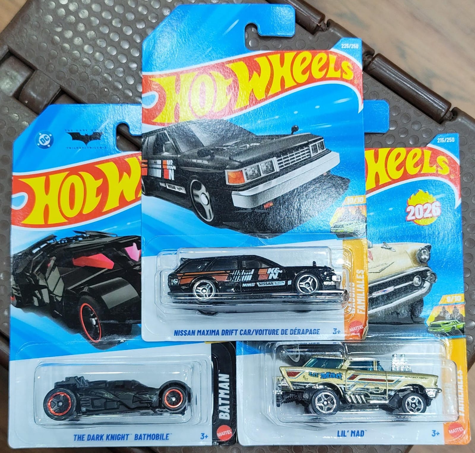Hot Wheels Mainline - Pack of 3 Cars - Combo Cars Set