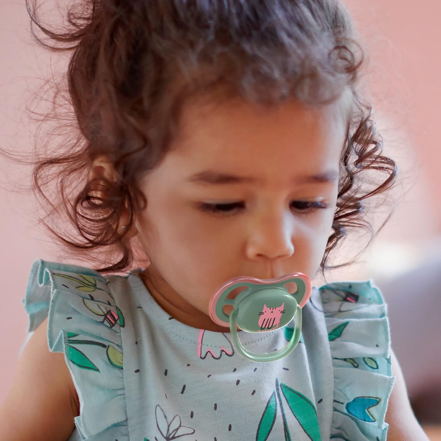 Philips Avent (6-18M+) Ultra Air Soother 2 Pack - BPA-Free Soother for Babies | SCF085/18 | SCF085/61 | Silicone | Multicolor