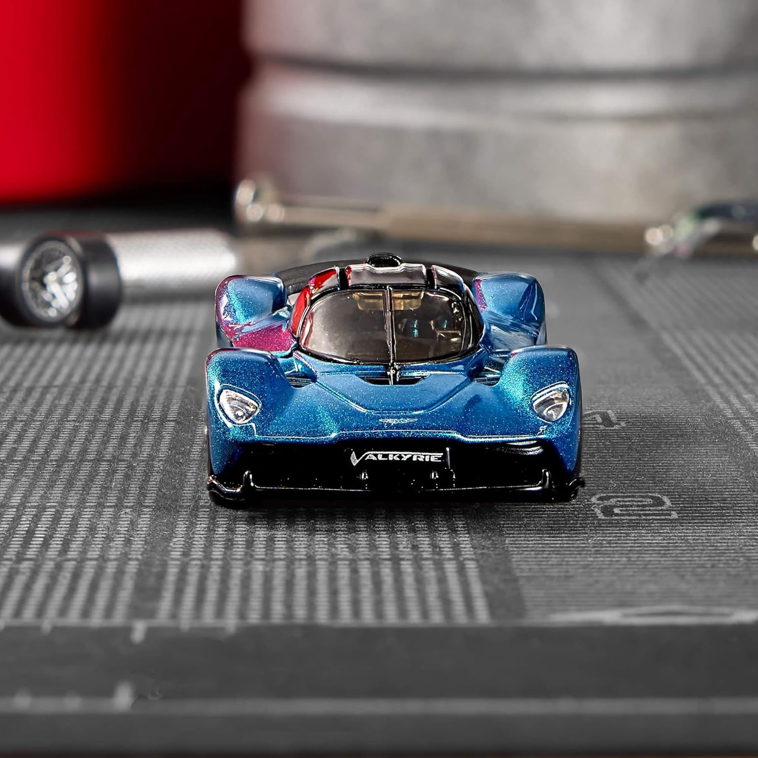 Hot Wheels Premium Imported Exclusive Elite 64 - Aston Martin Valkyrie - Collectors Edition