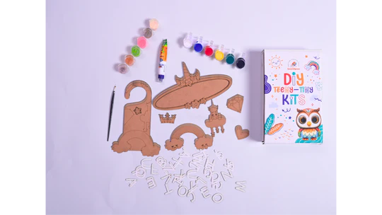 ilearnngrow Teeny Tiny DIY Unicorn Name Plate & Door Knob Kit – Room Décor Craft Set for Kids