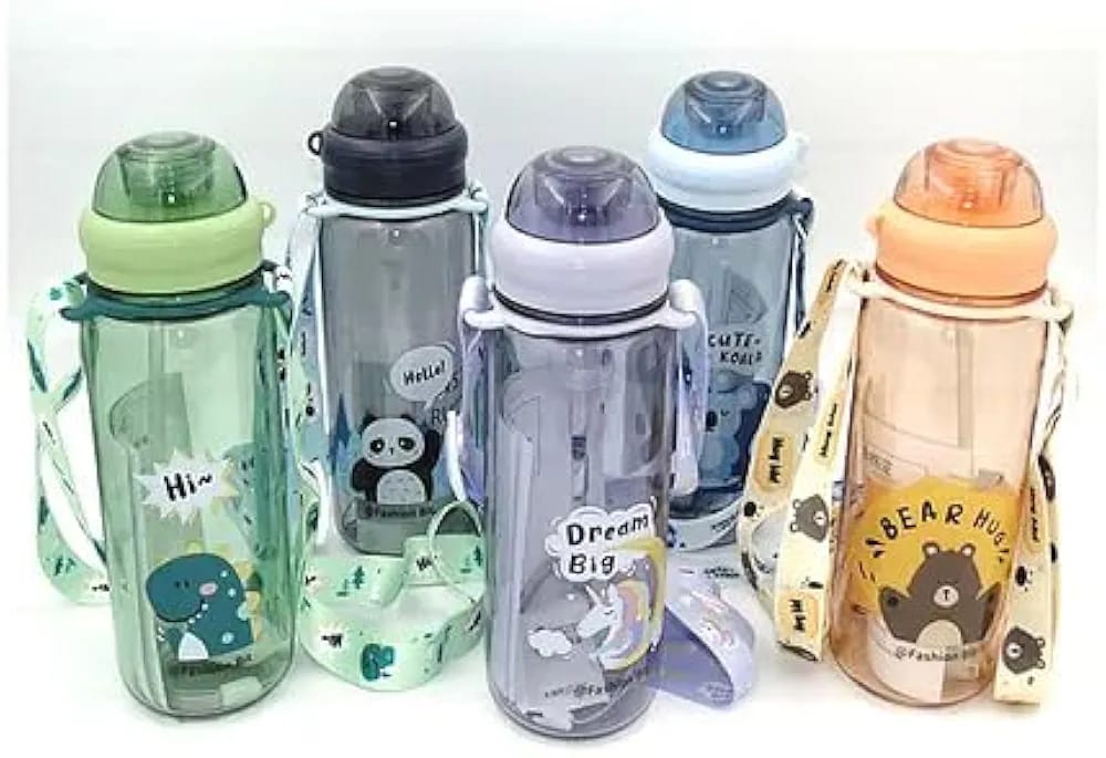 Cute Water Bottle for Kids – Cartoon Animal Design Sipper Bottle with Straw & Adjustable Strap | 520ml