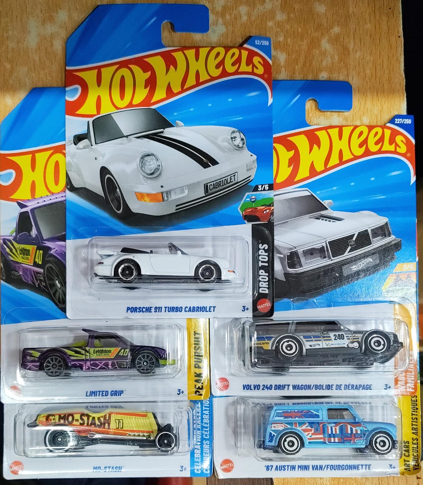 Hot Wheels Mainline - D Case Mix Combo Car - Long Card