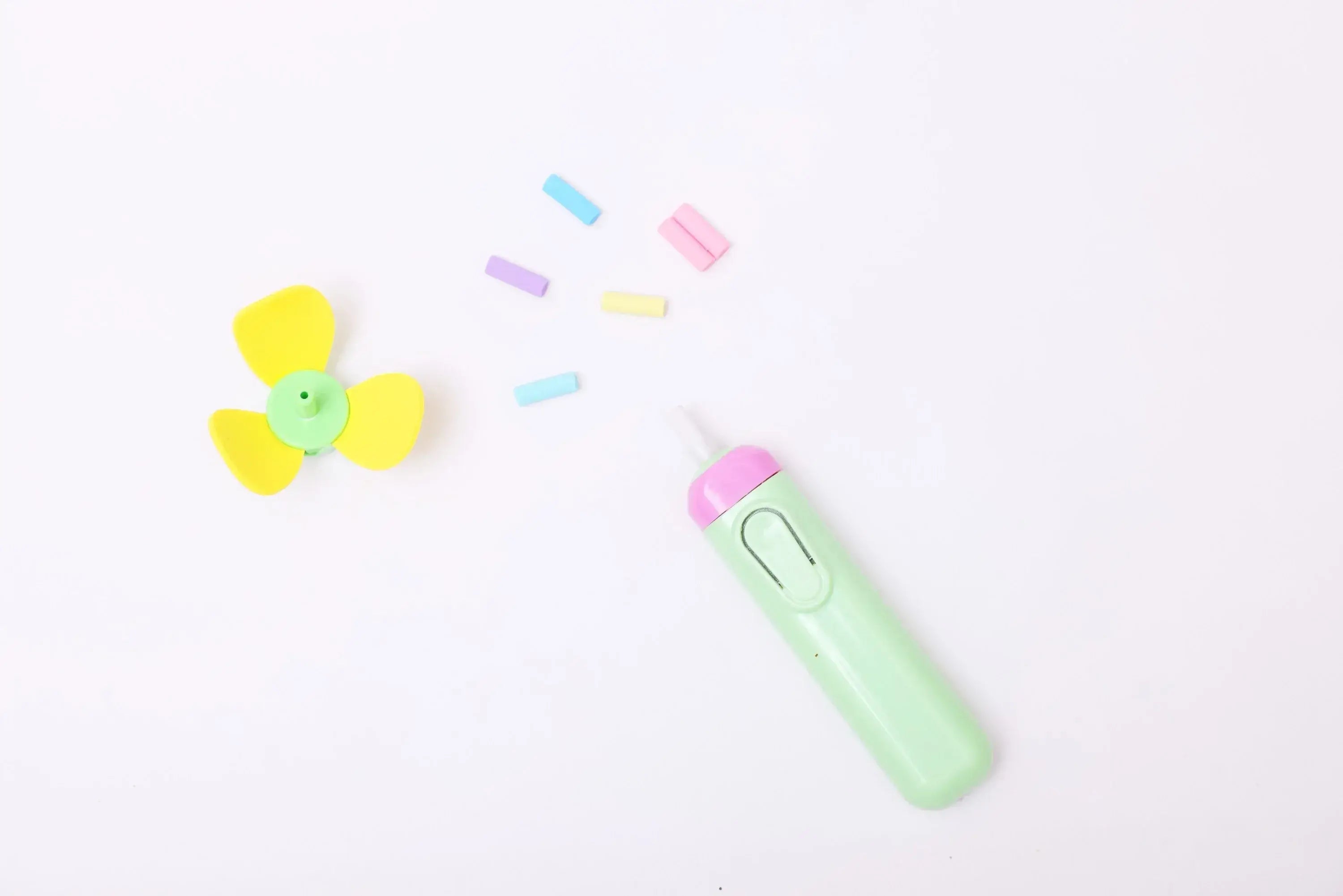 iLearnNGrow Electric Eraser – Electric Eraser for Kids - ilearnngrow Learning Solutions Pvt Ltd