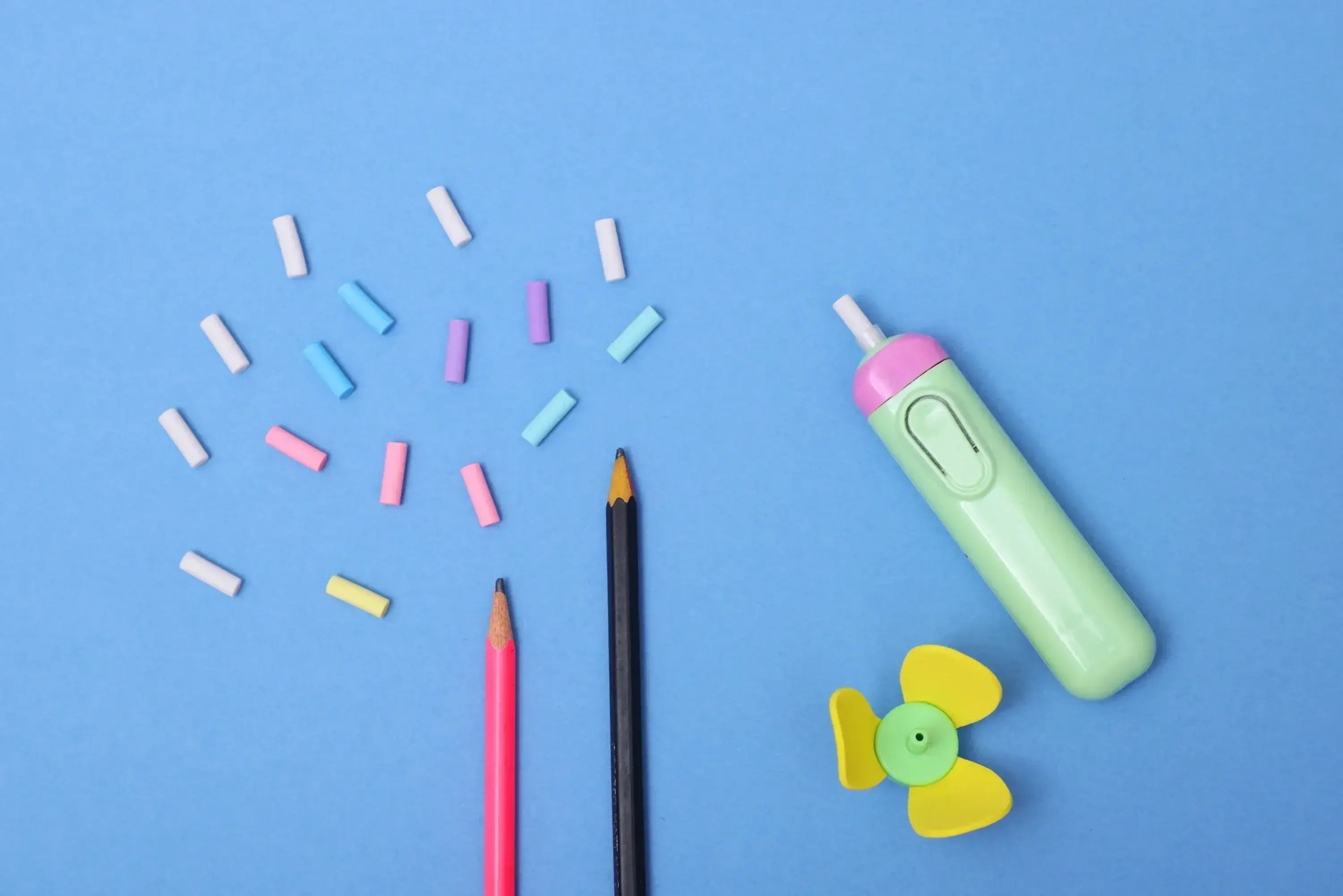 iLearnNGrow Electric Eraser – Electric Eraser for Kids - ilearnngrow Learning Solutions Pvt Ltd