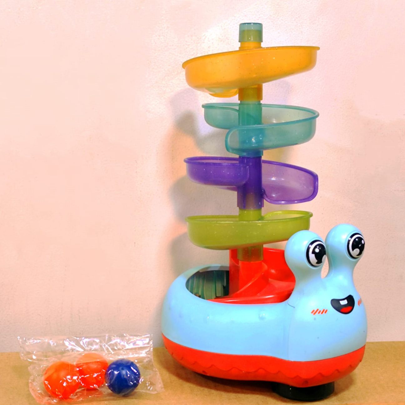 Electric Snail Orbit With Coloring Ball And Musical Effect For Kids - Multicolor