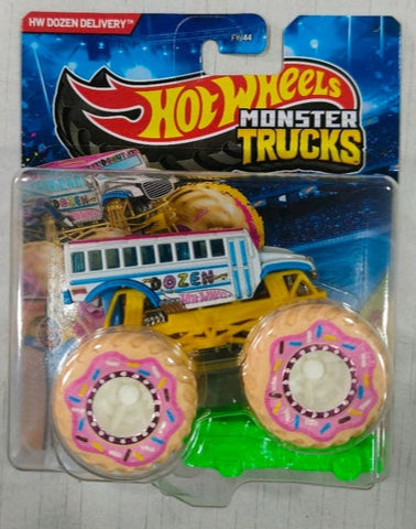 Hot Wheels Shark vs Dinos - HW Dozen Delivery - Monster Trucks - FYJ44-95CL