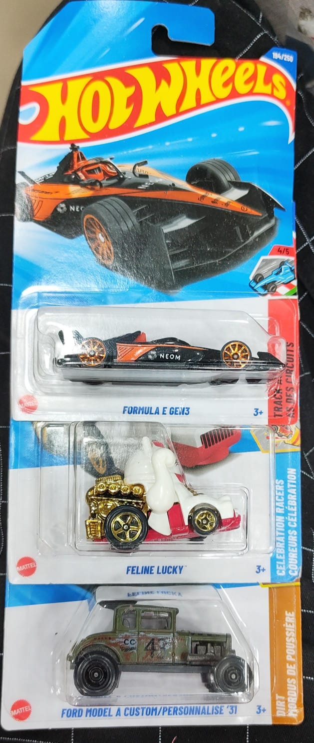 Hot Wheels Mainline - Combo Pack of 3 Cars - P Case & N Case Combo - Long Card (0)