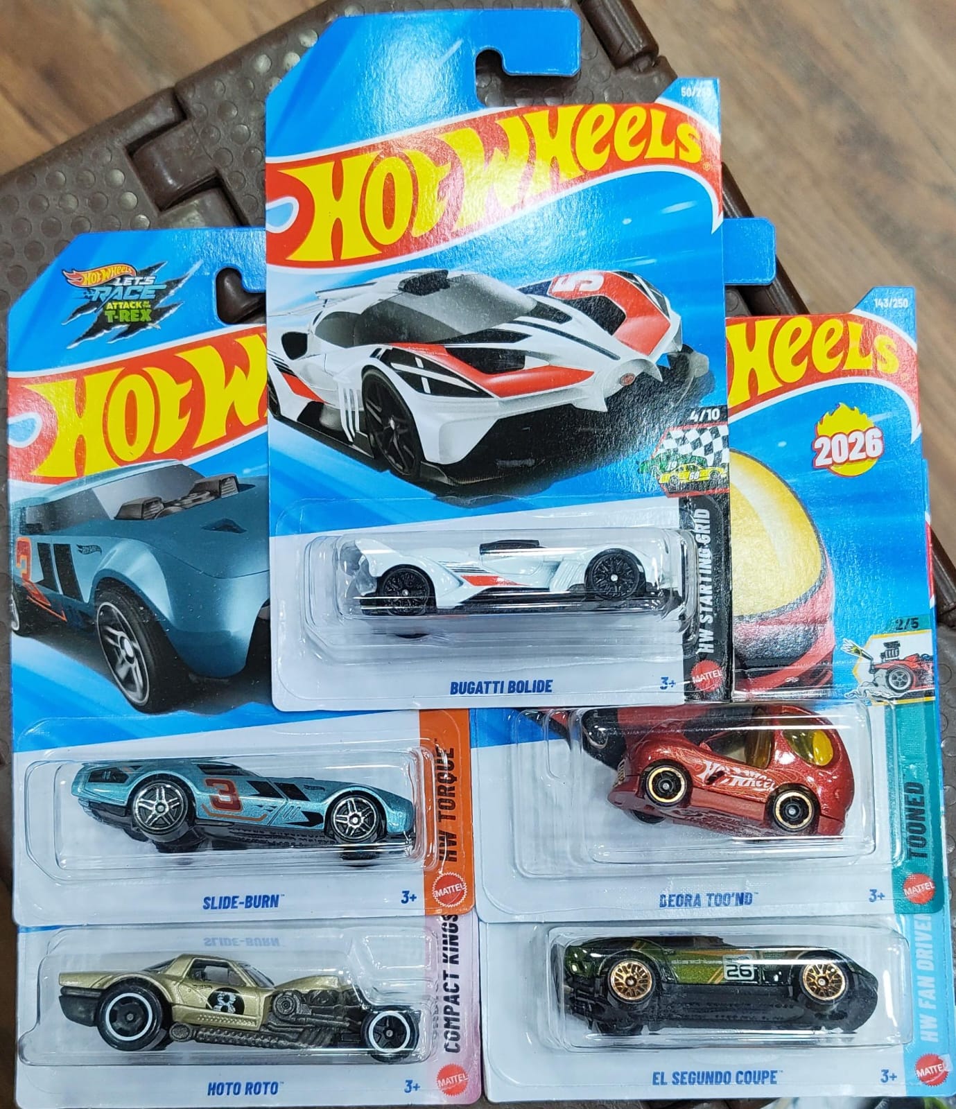Hot Wheels Mainline - Pack of 5 Cars - M Case 2026 - 01