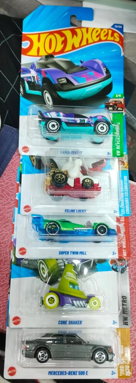 Hot Wheels Mainline - N Case 2025 - Combo Pack of 5 Cars - Long Card