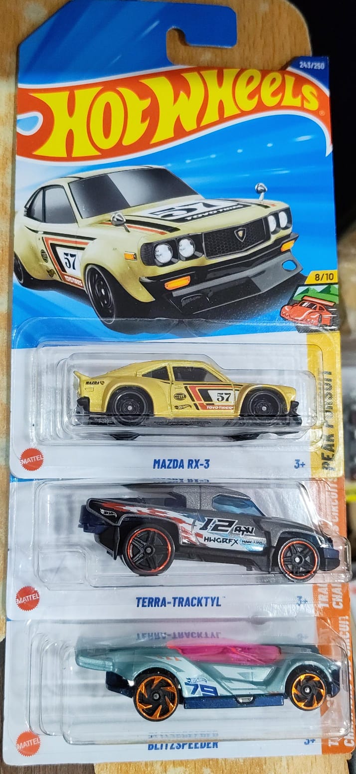 Hot Wheels Mainline - P Case 2025 - Combo Pack of 3 Cars - (2)