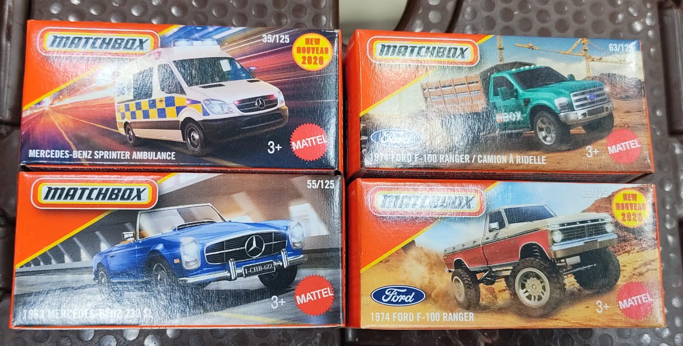 Matchbox Mainline - Combo Pack of 4 Cars - DNK70 - 0001