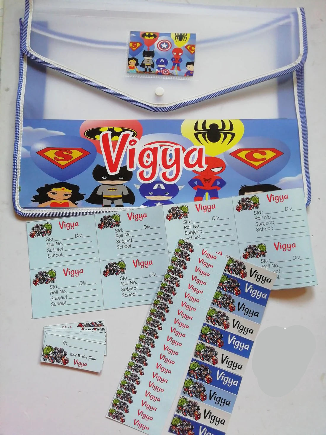 Customized button folder with name and colorful stickers – perfect for school kids

